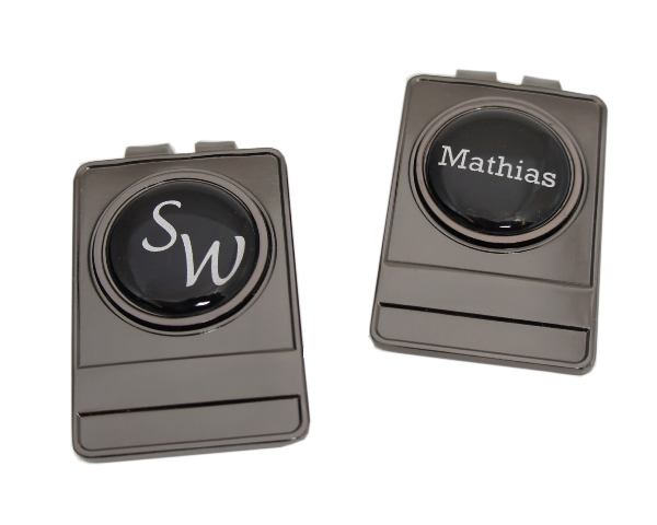 DSC03167-frei-web-gross Gürtel-Clip "HOOK" + Marker mit VORNAMEN oder INITIALEN, metallic-schwarz