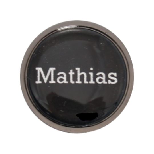 DSC04736-GG4Y-Nschwarz Ballmarker metallic-schwarz mit Vornamen